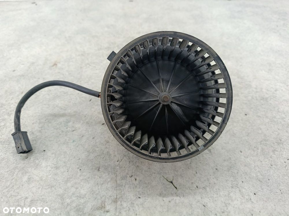 WENTYLATOR NAWIEWU, DMUCHAWA VW TRANSPORTER T4 357819021 SIEMENS 1.9 TDI - 2