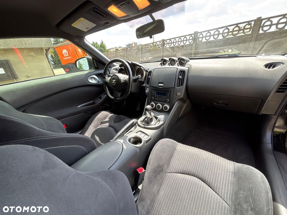 Nissan 370 Z 3.7 V6 EU6 - 18