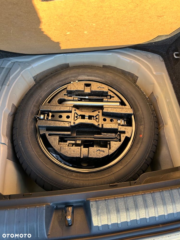 Skoda Kamiq 1.0 TSI Tour - 14