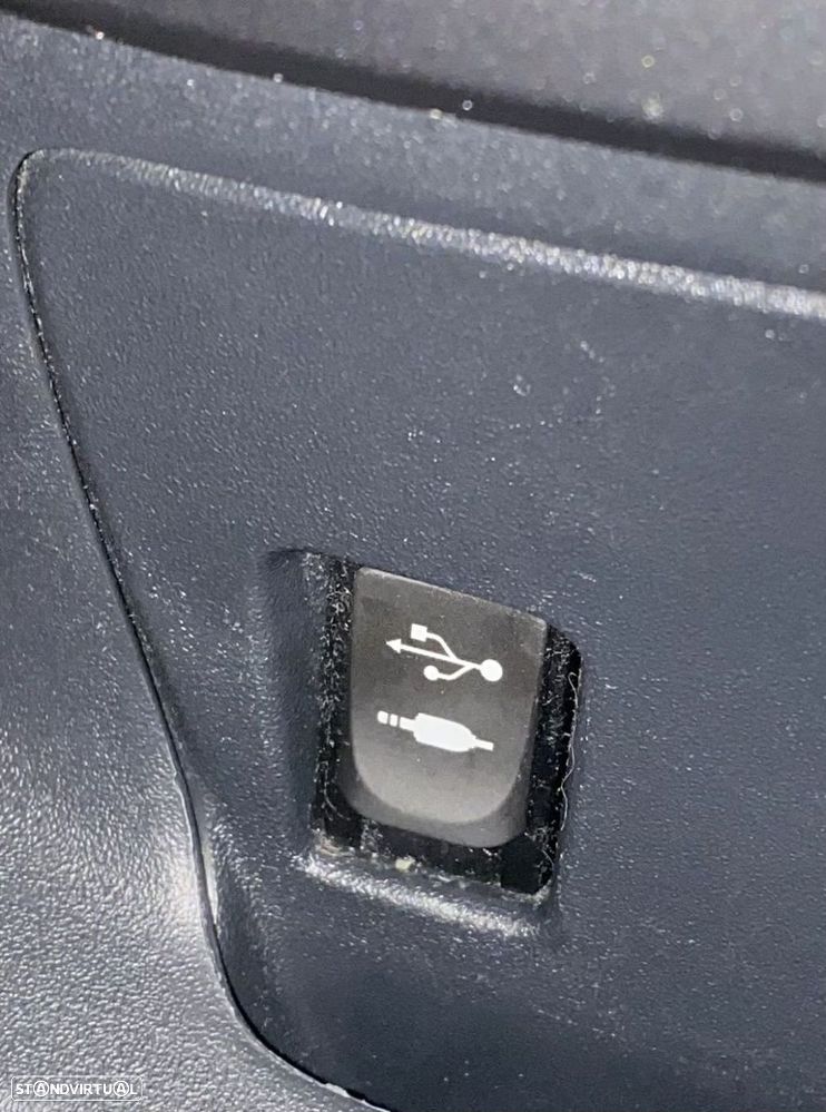 Toyota Verso 1.6 D-4D Exclusive - 23