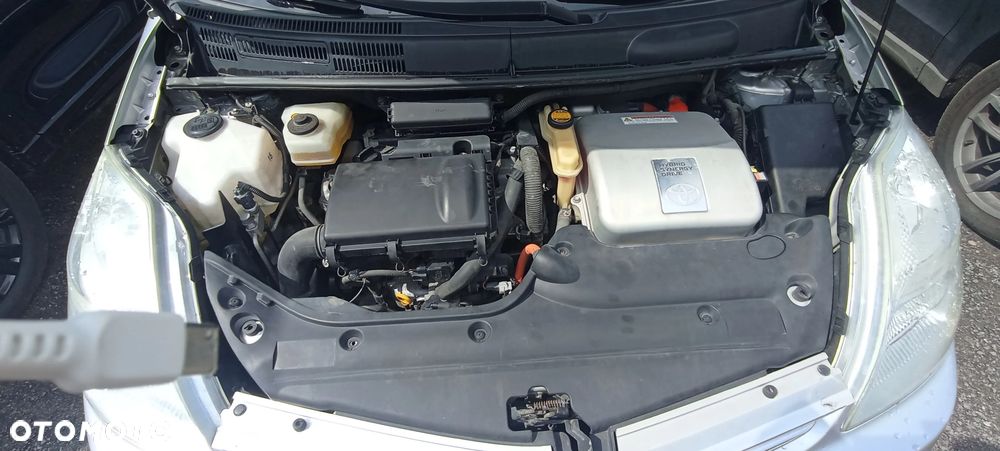 Toyota Prius - 7