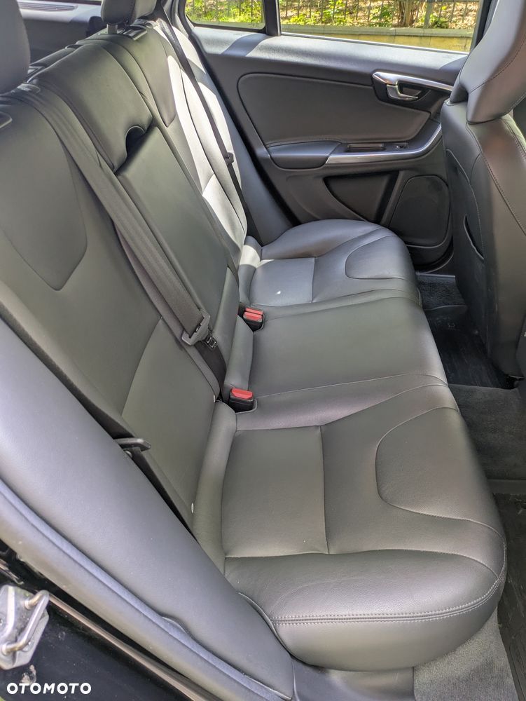Volvo V60 D4 Drive-E Summum - 23
