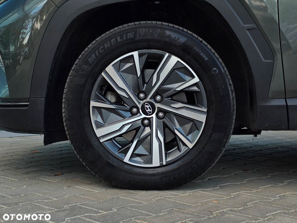 Hyundai Tucson 1.6 T-GDi HEV Executive 2WD - 13
