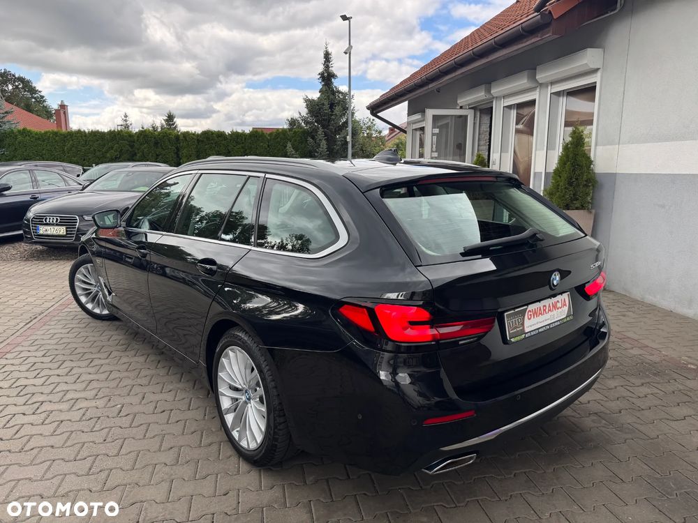 BMW Seria 5 530e Luxury Line - 8