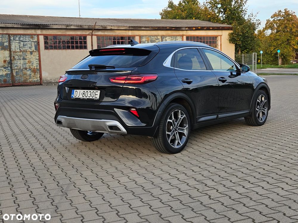 Kia XCeed 1.6 T-GDI L Business Line - 4