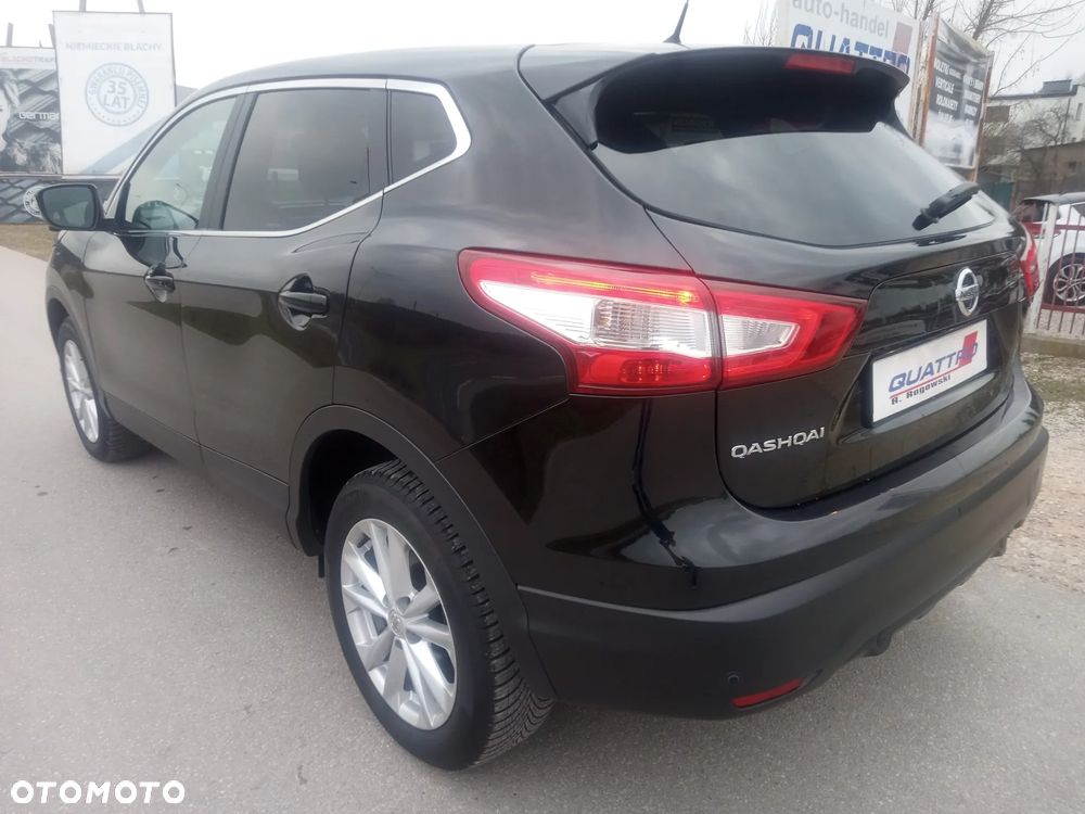 Nissan Qashqai 1.2 DIG-T N-Vision - 12