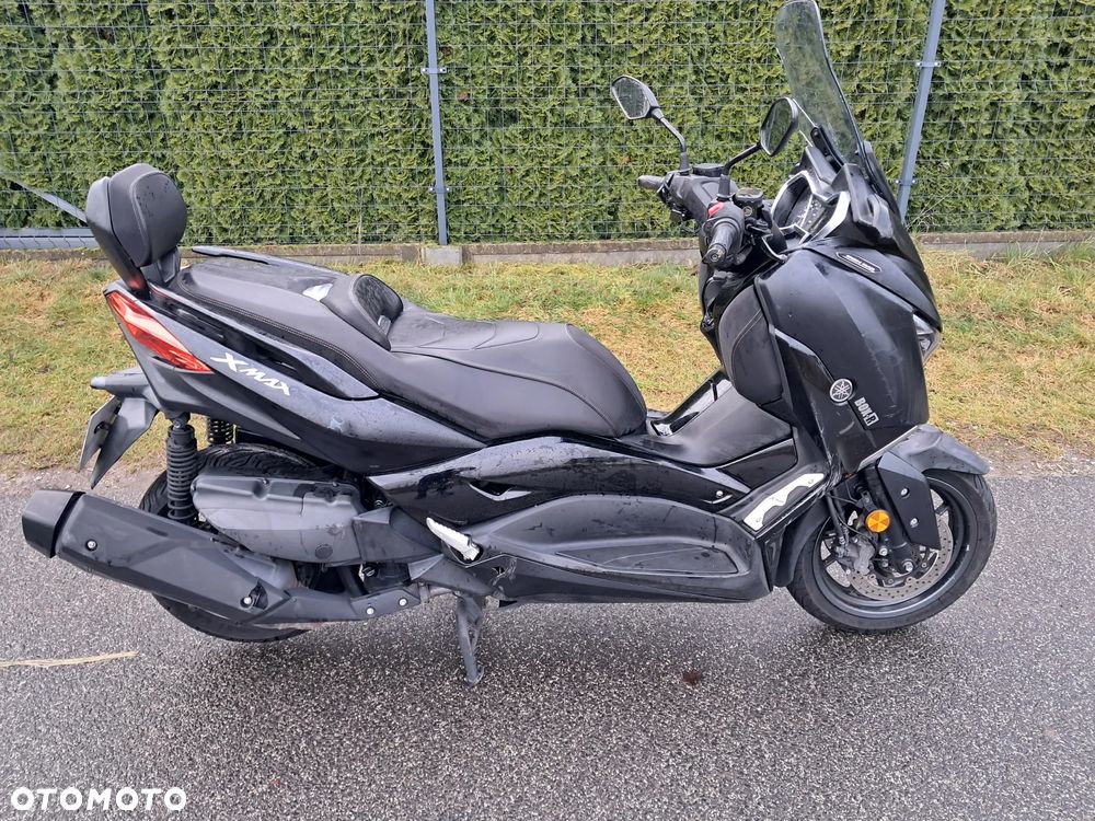 Yamaha X-max - 3