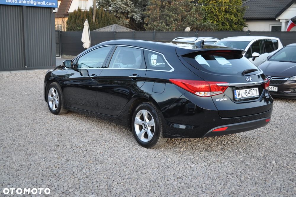 Hyundai i40 1.7 CRDi Comfort + - 10