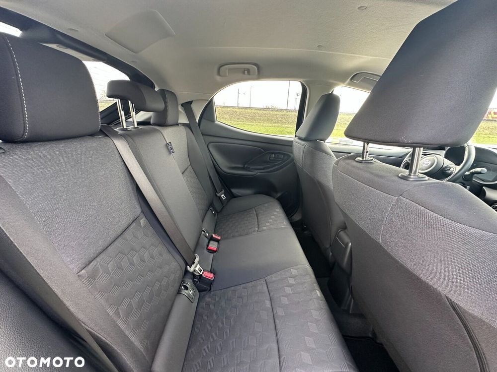 Toyota Yaris Hybrid 1.5 Style - 14