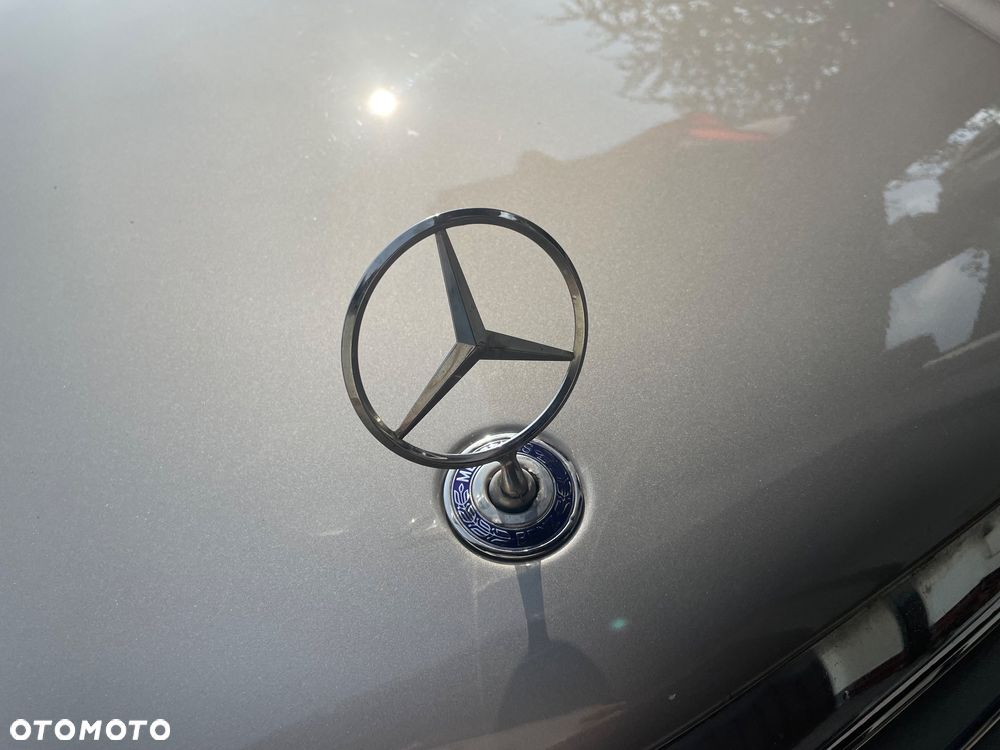 Mercedes-Benz Klasa E - 2