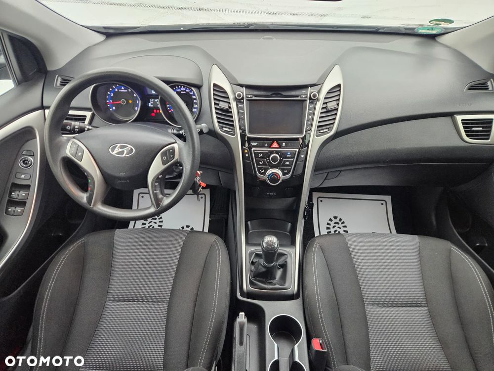 Hyundai i30 1.4 Fifa World Cup Edition - 11