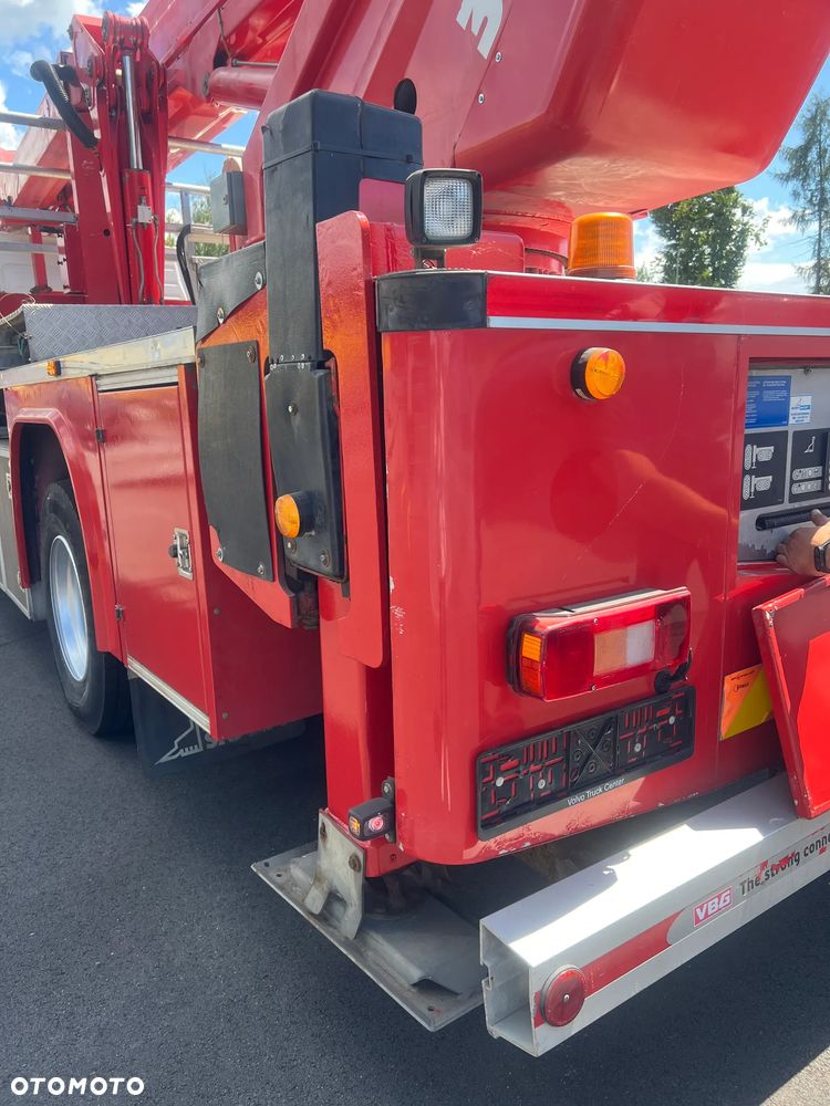 Volvo Bronto S37 XDT - 11