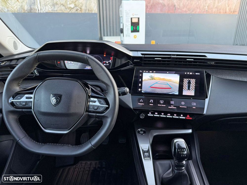 Peugeot 308 1.2 PureTech Allure - 16