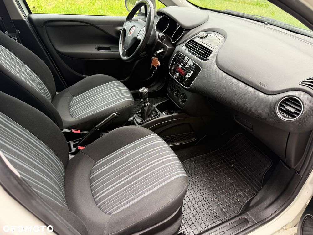 Fiat Punto Evo 1.4 8V Dynamic Start&Stop - 12