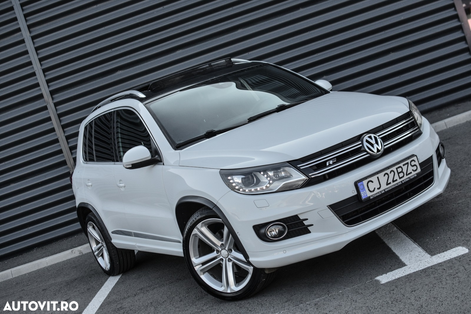 Volkswagen Tiguan 2.0 TDI DPF 4Motion BlueMotion Technology DSG Life - 16
