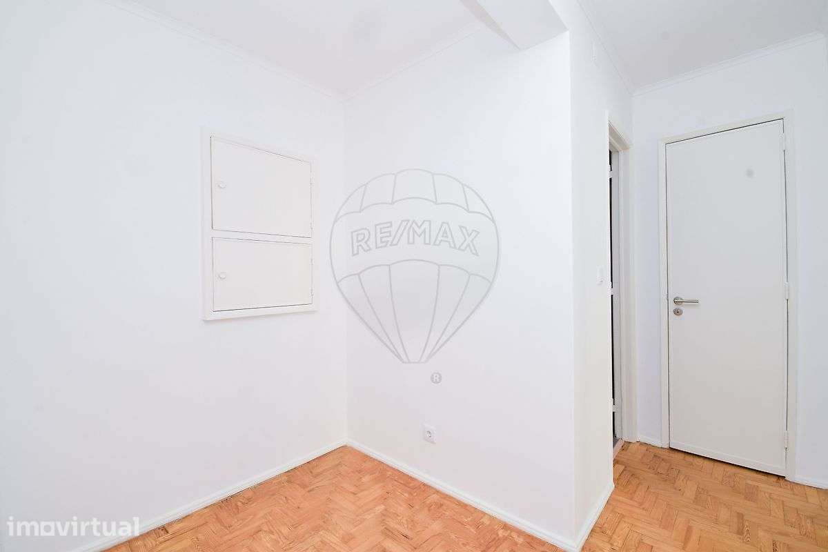 Apartamento T1 para arrendamento - Grande imagem: 2/22