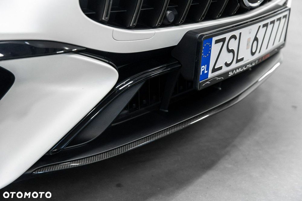 Mercedes-Benz AMG GT - 13