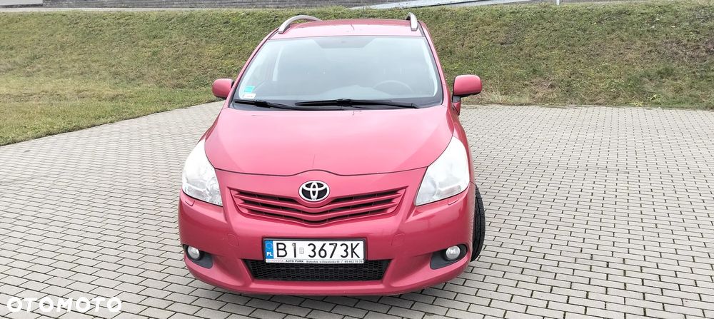 Toyota Verso 2.0 D-4D 2010 7os - 1