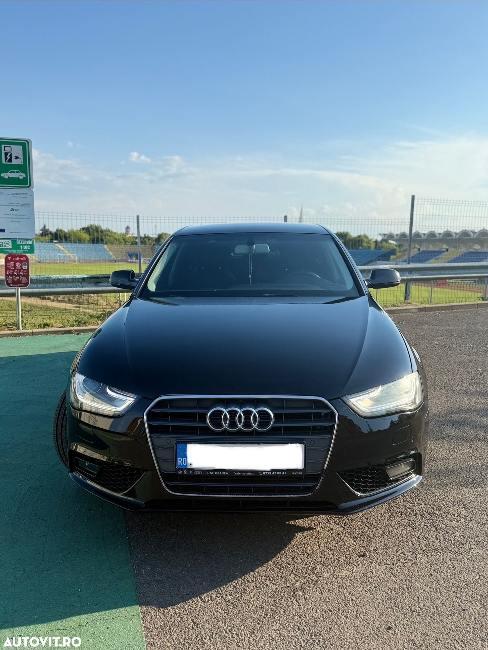 Audi A4 2.0 TDI Multitronic - 1