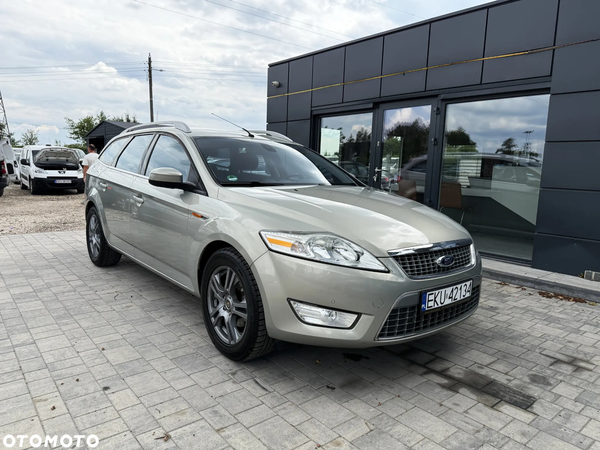 Ford Mondeo 2.0 Titanium X - 2
