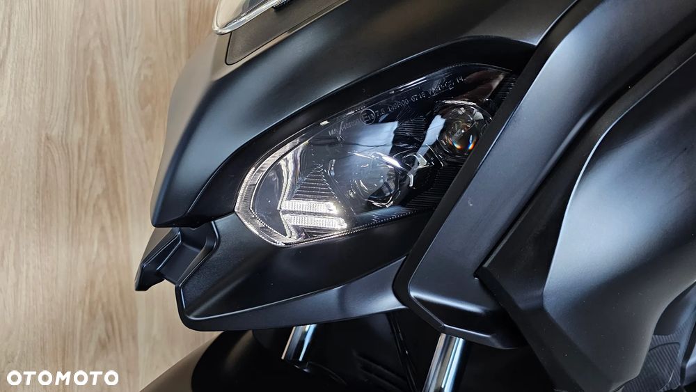 QJMOTOR MTX 125 - 6