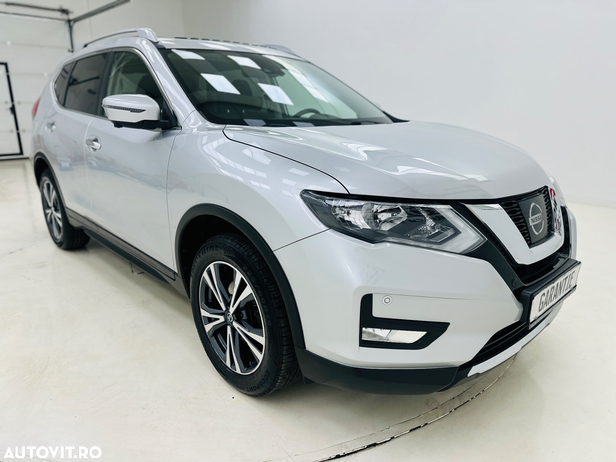 Nissan X-Trail - 2
