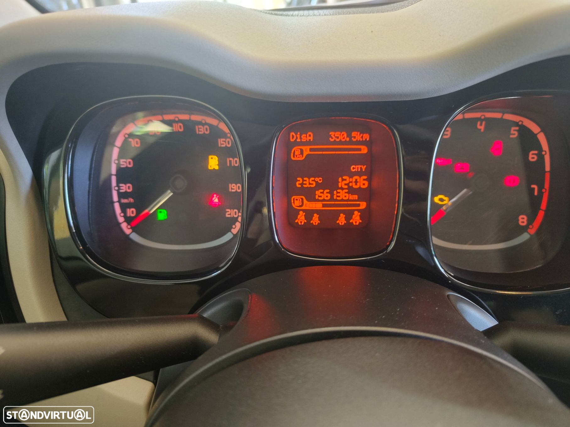 Fiat Panda 1.2 Lounge GPL - 23