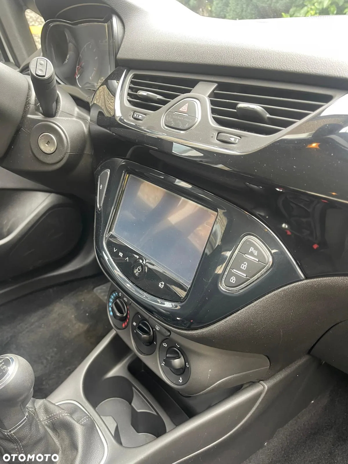 Opel Corsa 1.4 Enjoy - 22