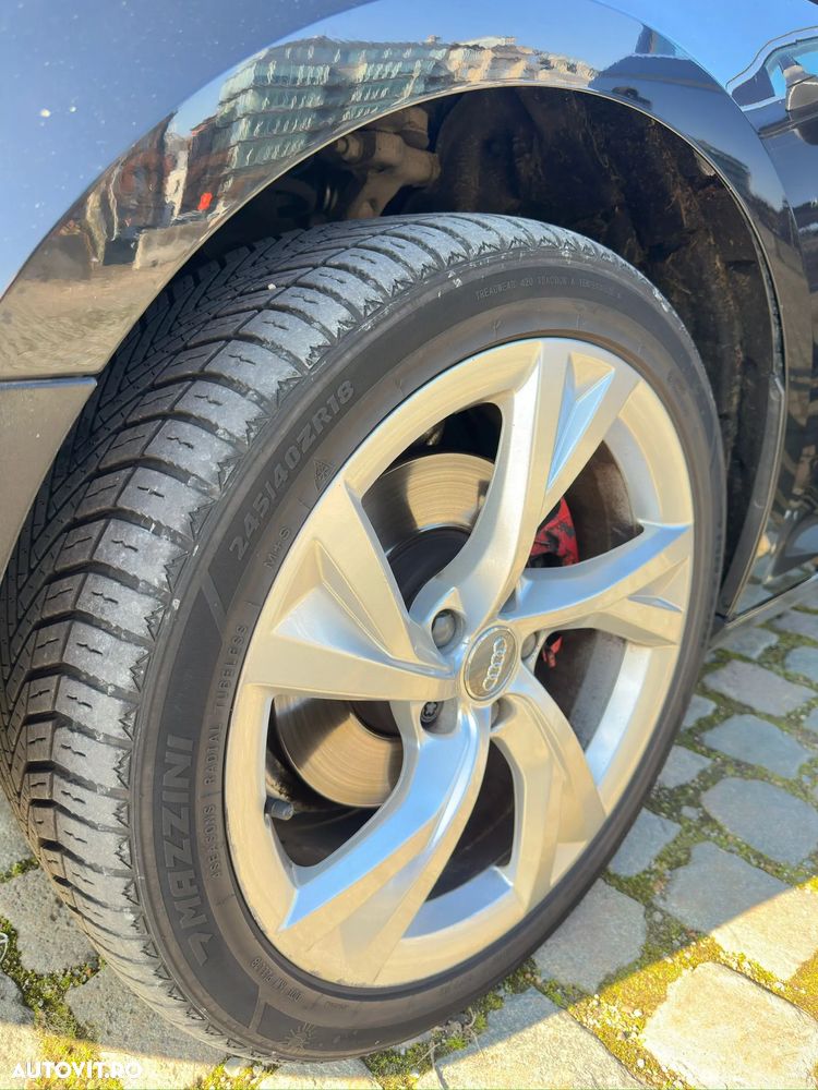 Audi A4 2.0 TDI S tronic - 17