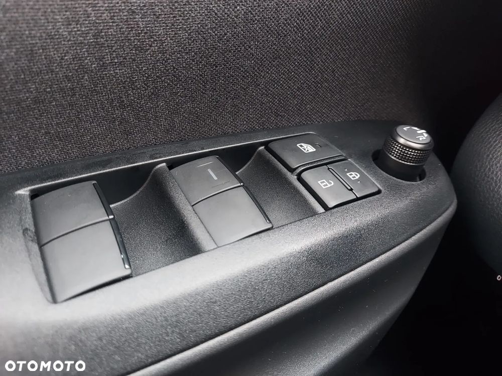 Toyota Yaris Cross Hybrid 1.5 Comfort - 16