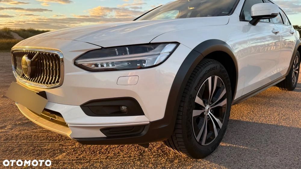 Volvo V90 Cross Country B4 D AWD Plus - 4