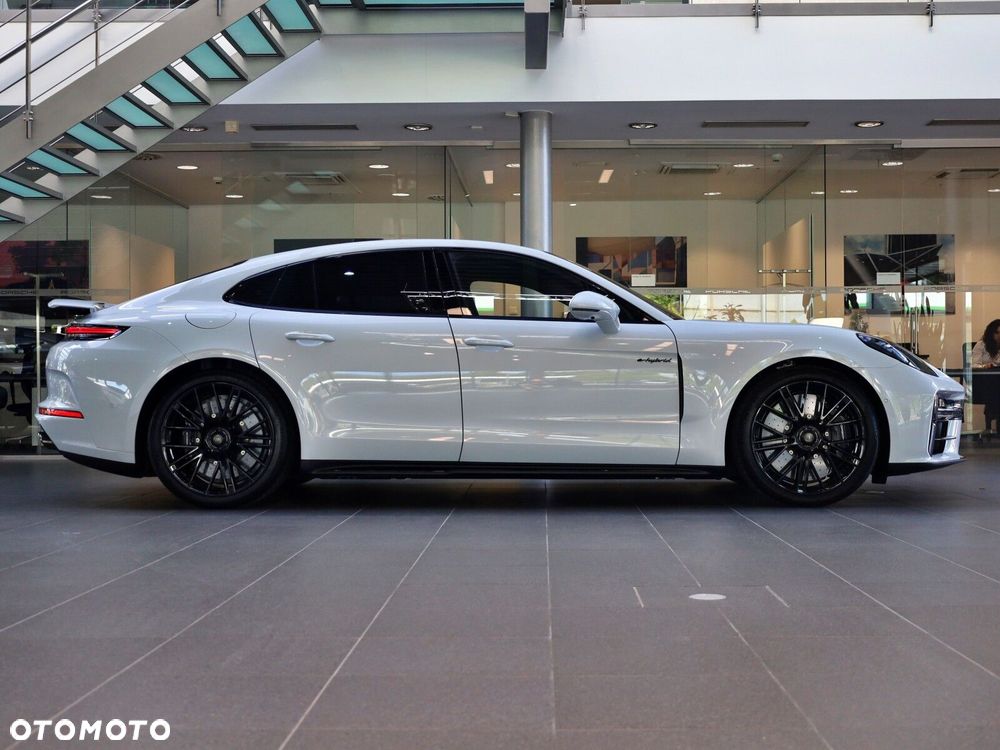 Porsche Panamera - 14