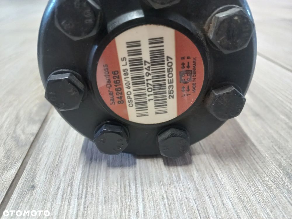Zawór sterujący Vickers,84166215,orbitrol,84261626,87862245,47862245,47403442,contro valve section,gps,cnh,ls,steering valve,t7,puma - 3