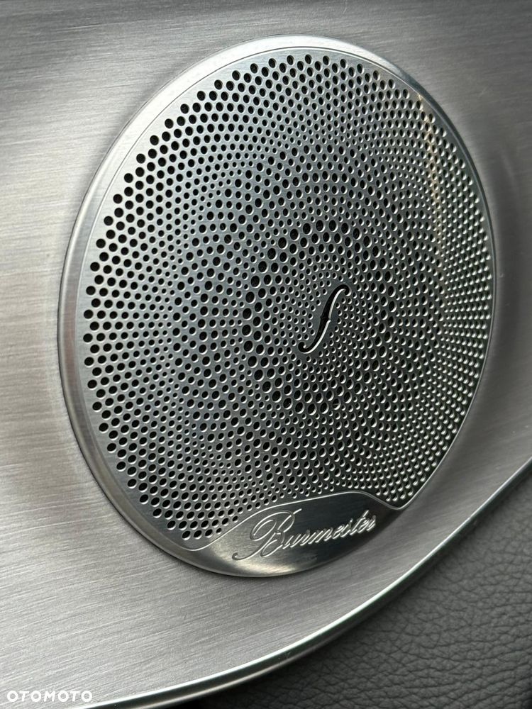 Mercedes-Benz Klasa C 200 4Matic 9G-TRONIC - 21