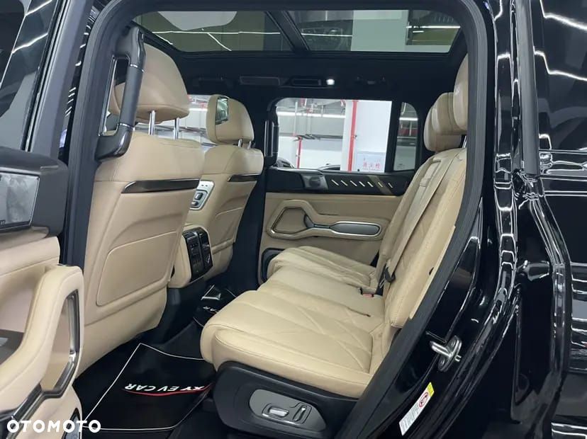 BYD Leopard 8 - 7