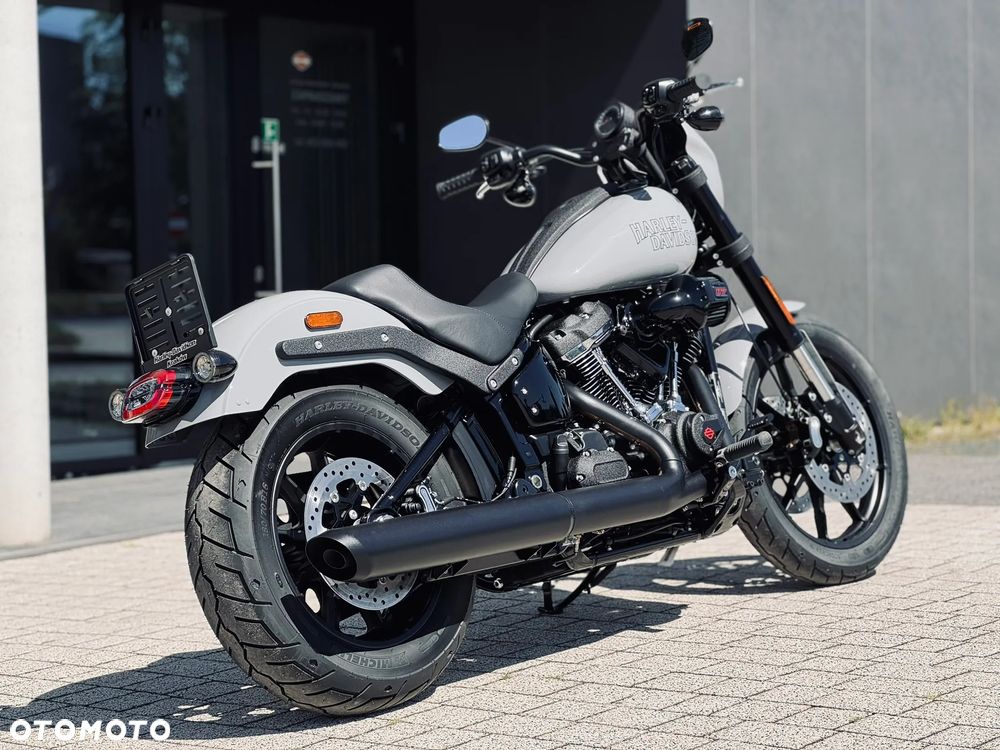 Harley-Davidson Softail Low Rider - 4