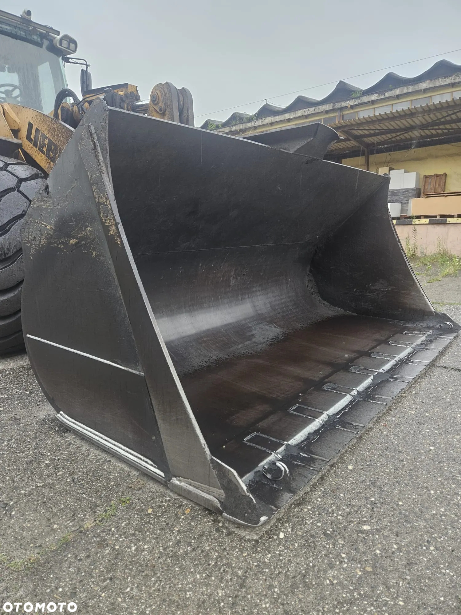 Liebherr 586 - 9