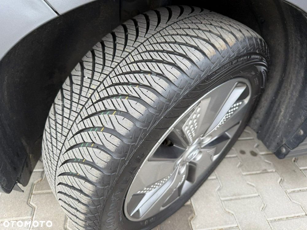 Hyundai Kona Electric 39kWh Premium - 33