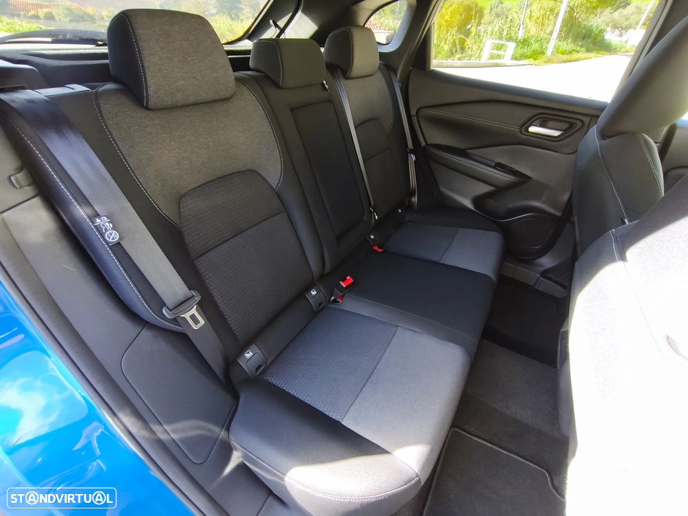 Nissan Qashqai 1.3 DIG-T N-Connecta - 17