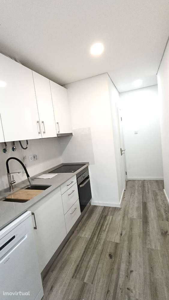 T2 remodelado de raiz, c/ 72 m2 | r/c Montijo. - Grande imagem: 2/19