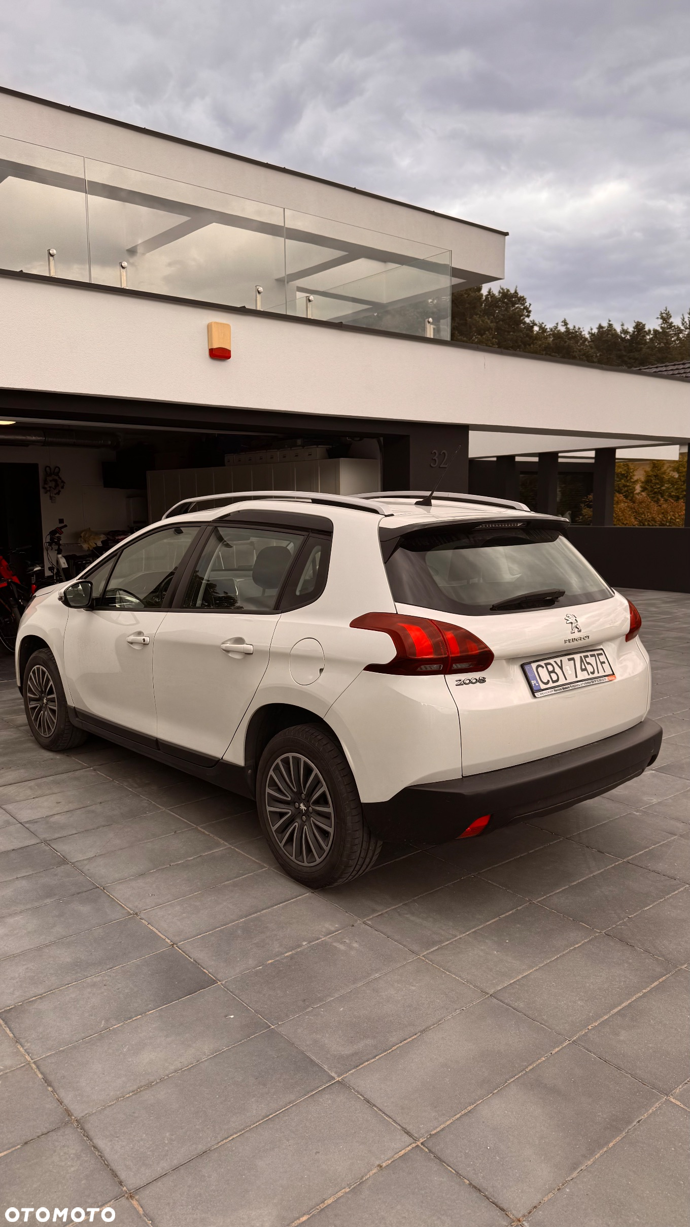 Peugeot 2008 - 2