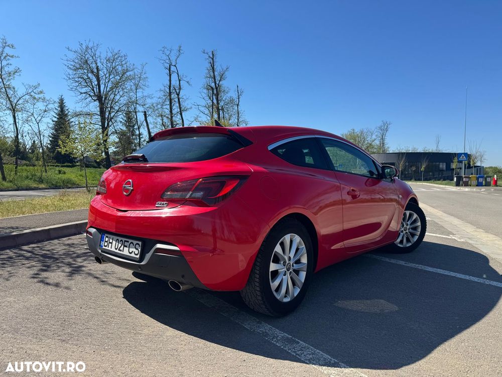 Opel Astra 1.6 Turbo - 3