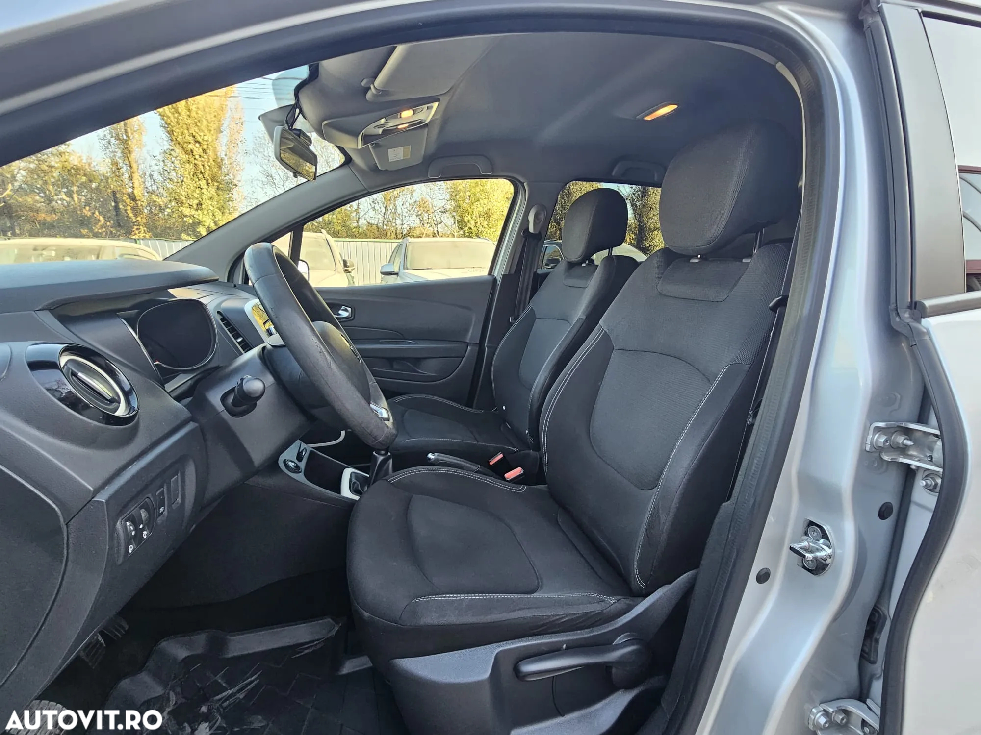 Renault Captur TCe Life Evo - 11