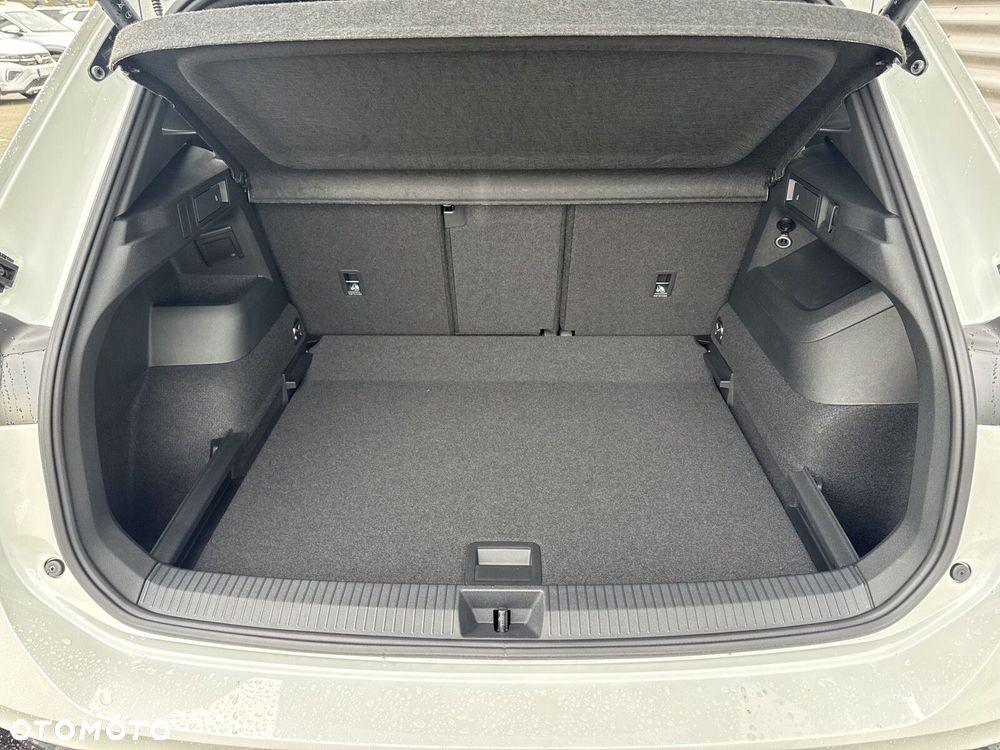 Volkswagen Tiguan - 17