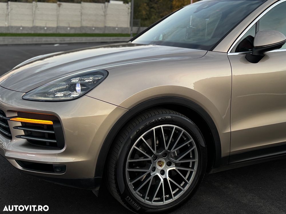 Porsche Cayenne Standard - 8