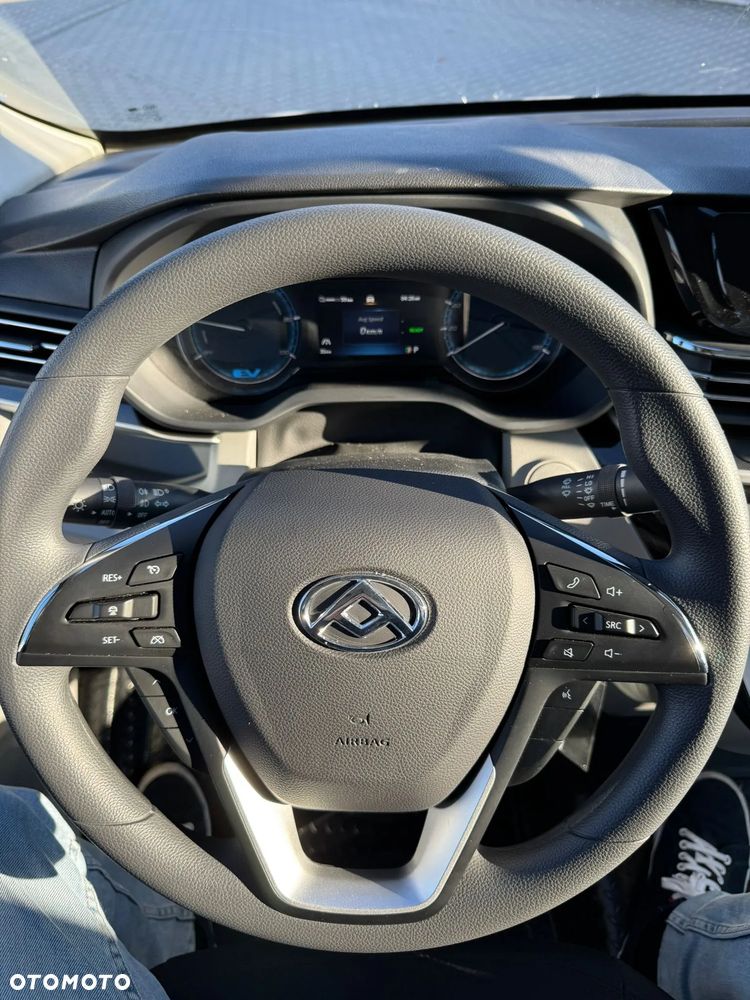 Maxus E-Deliver 9 - 25