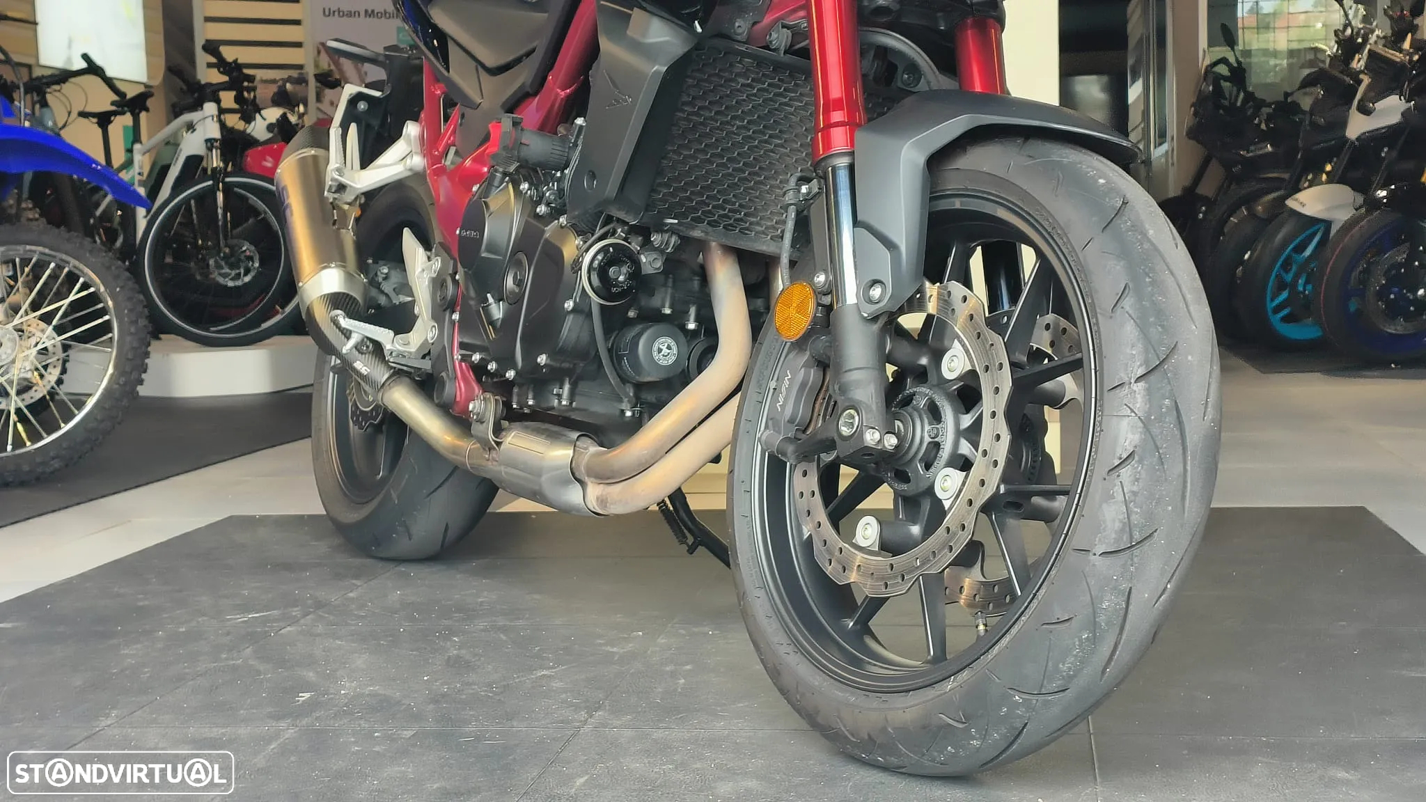 Honda Hornet 750 - 6