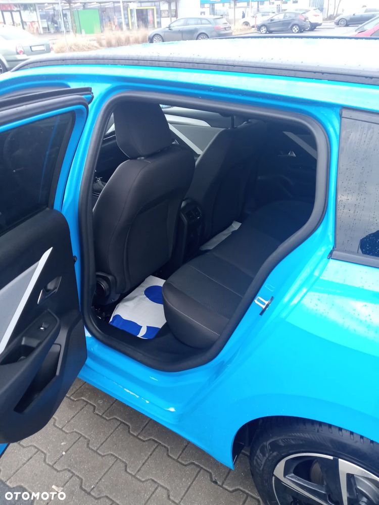 Opel Astra 1.2 Turbo Start/Stop Elegance - 4