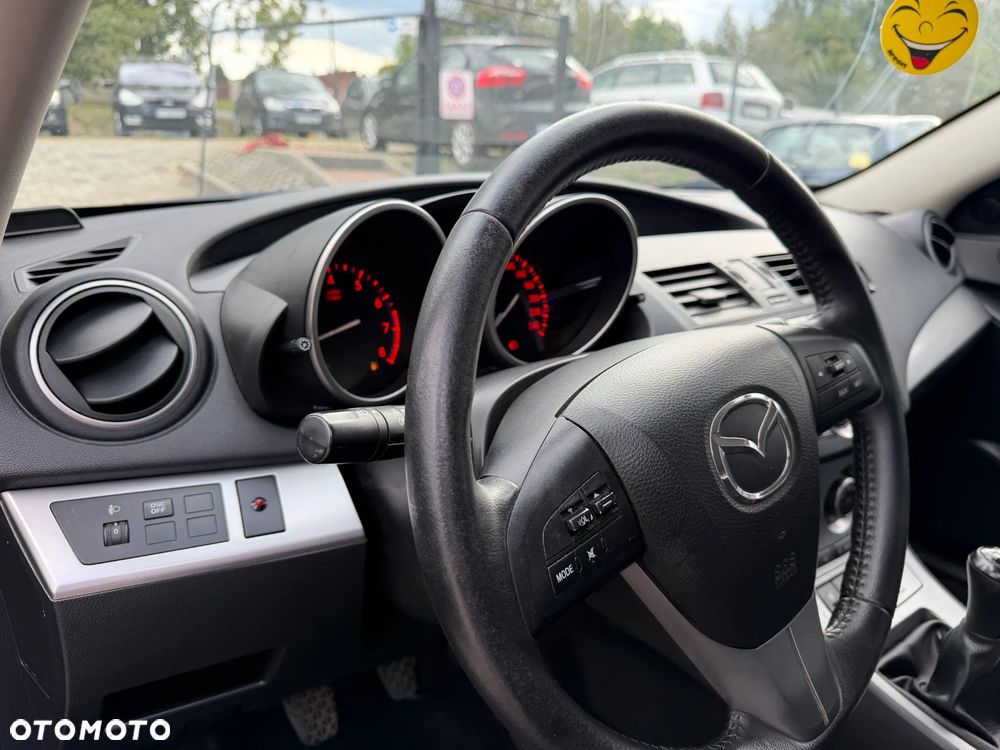 Mazda 3 1.6 Exclusive - 17