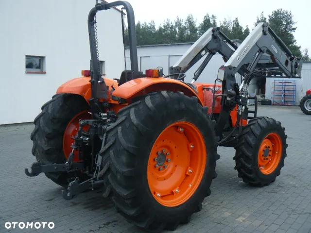 Kubota M8540 z ładowaczem Quicke - 7